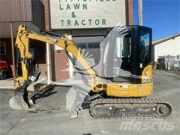 CAT 303.5E2 CR Mini Escavadoras <7t