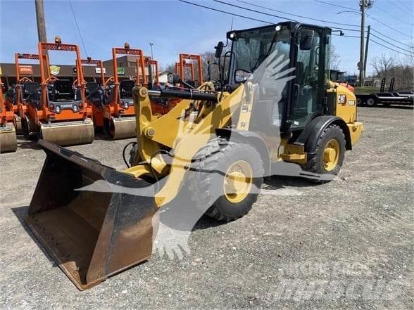 CAT 906M Pás carregadoras de rodas