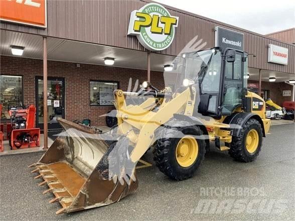 CAT 908M Pás carregadoras de rodas