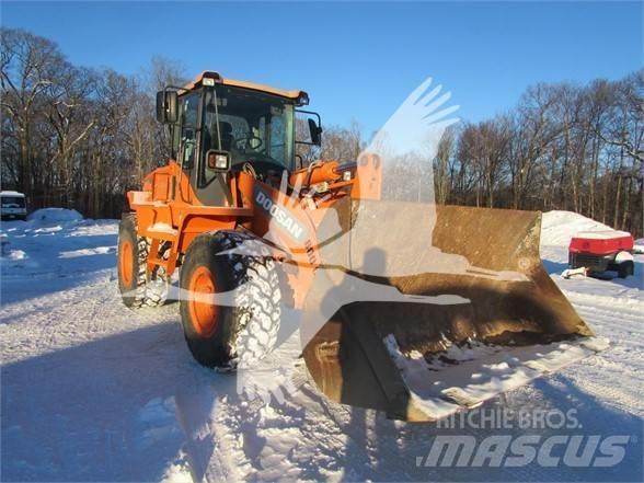 Doosan DL220-3 Pás carregadoras de rodas