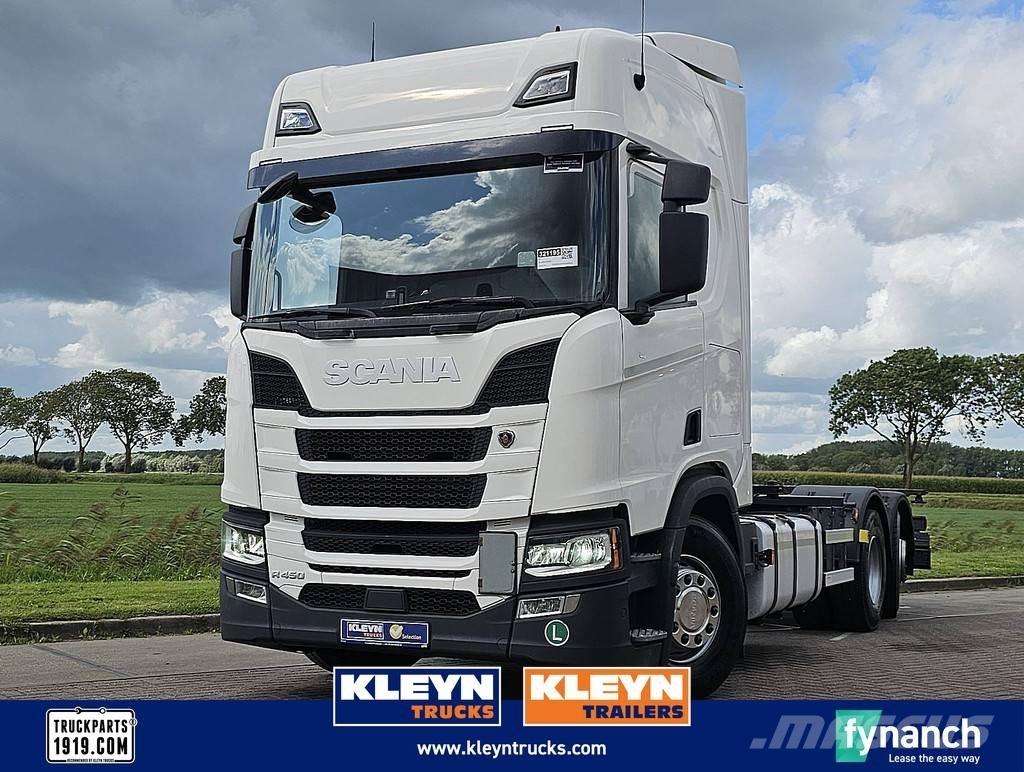 Scania R450 6x2*4 Camiões caixa desmontável com elevador de cabo