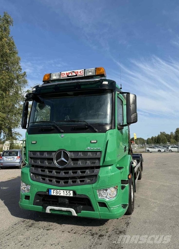 Mercedes-Benz Actros Camiões Ampliroll