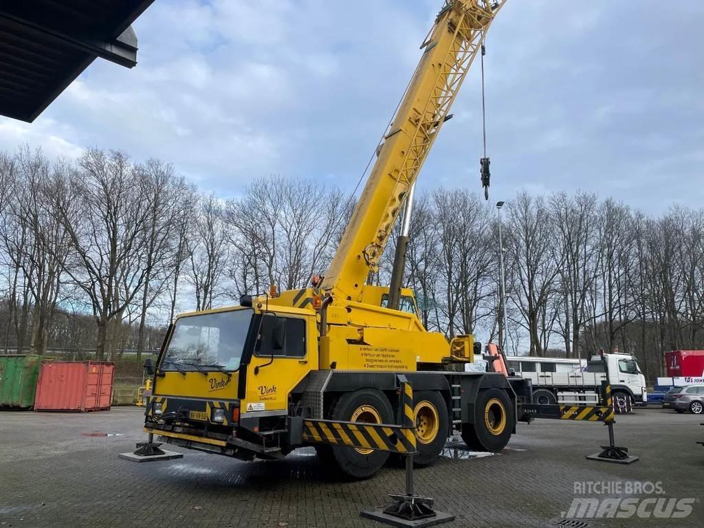 Liebherr LTM1040 Gruas Todo terreno