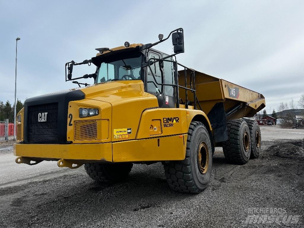 CAT 745 Camiões articulados