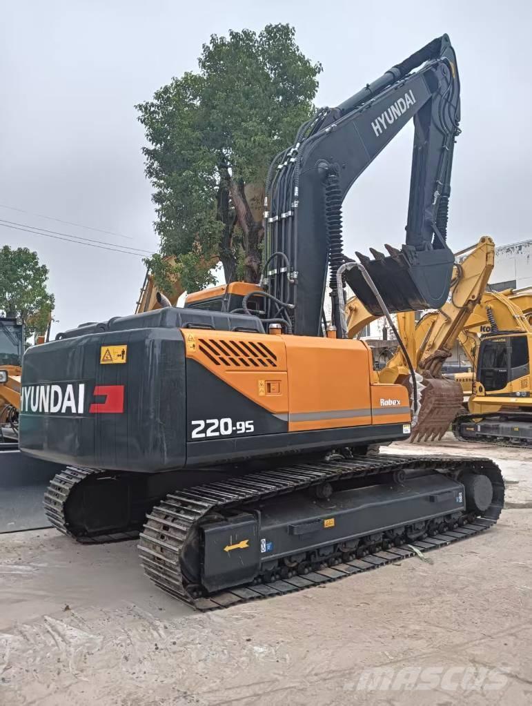 Hyundai 220 LC-9S Escavadoras de rastos