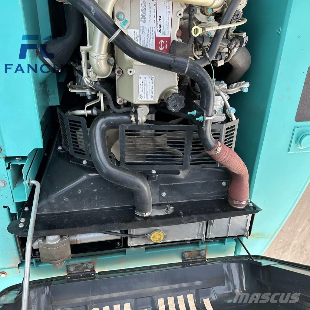 Kobelco SK 200D Escavadoras de rastos