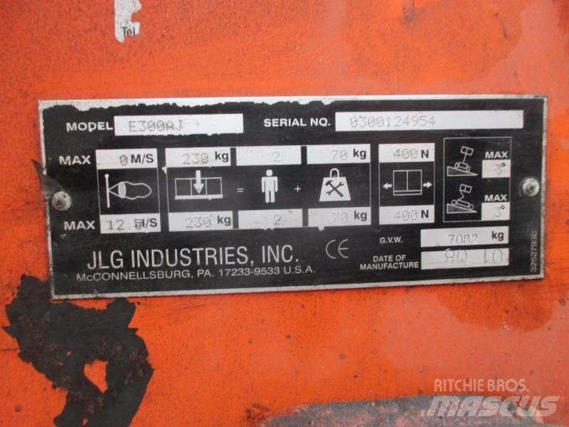 JLG E 300 AJ Elevadores braços articulados