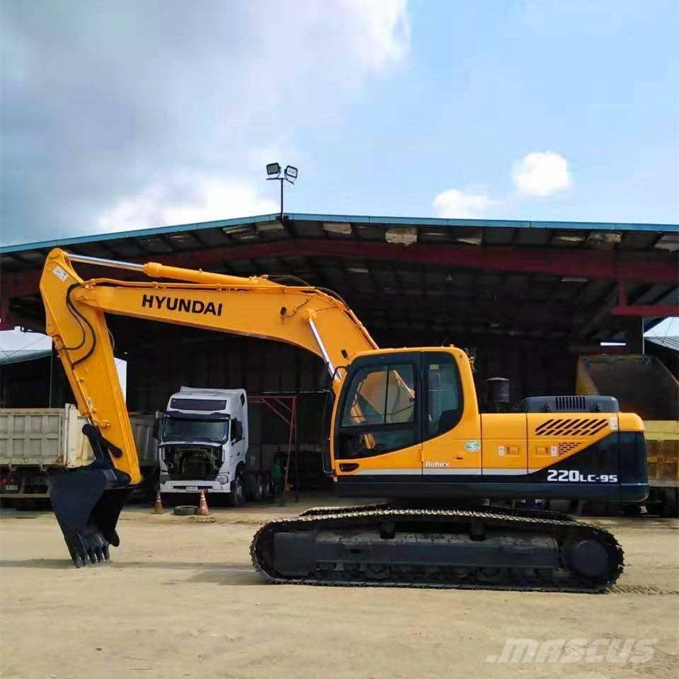 Hyundai Robex 220 Escavadoras de rastos
