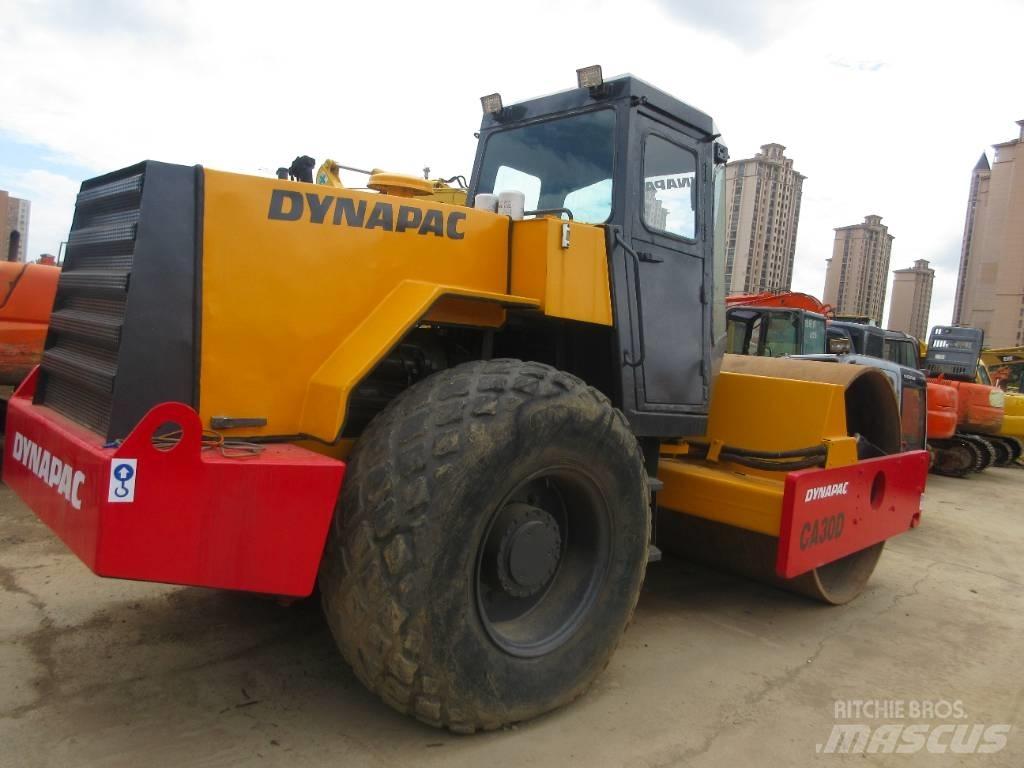 Dynapac CA 30 D Cilindros Compactadores monocilíndricos