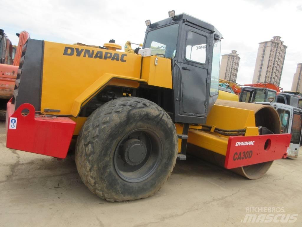 Dynapac CA 30 D Cilindros Compactadores monocilíndricos