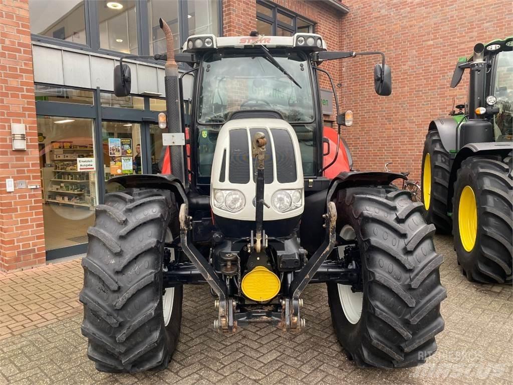 Steyr 6135 Profi Tratores Agrícolas usados