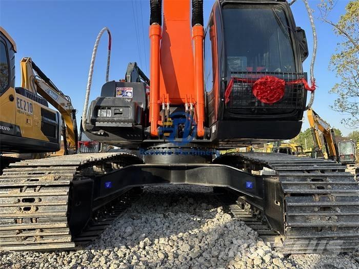Hitachi ZX 200 Escavadoras de rastos