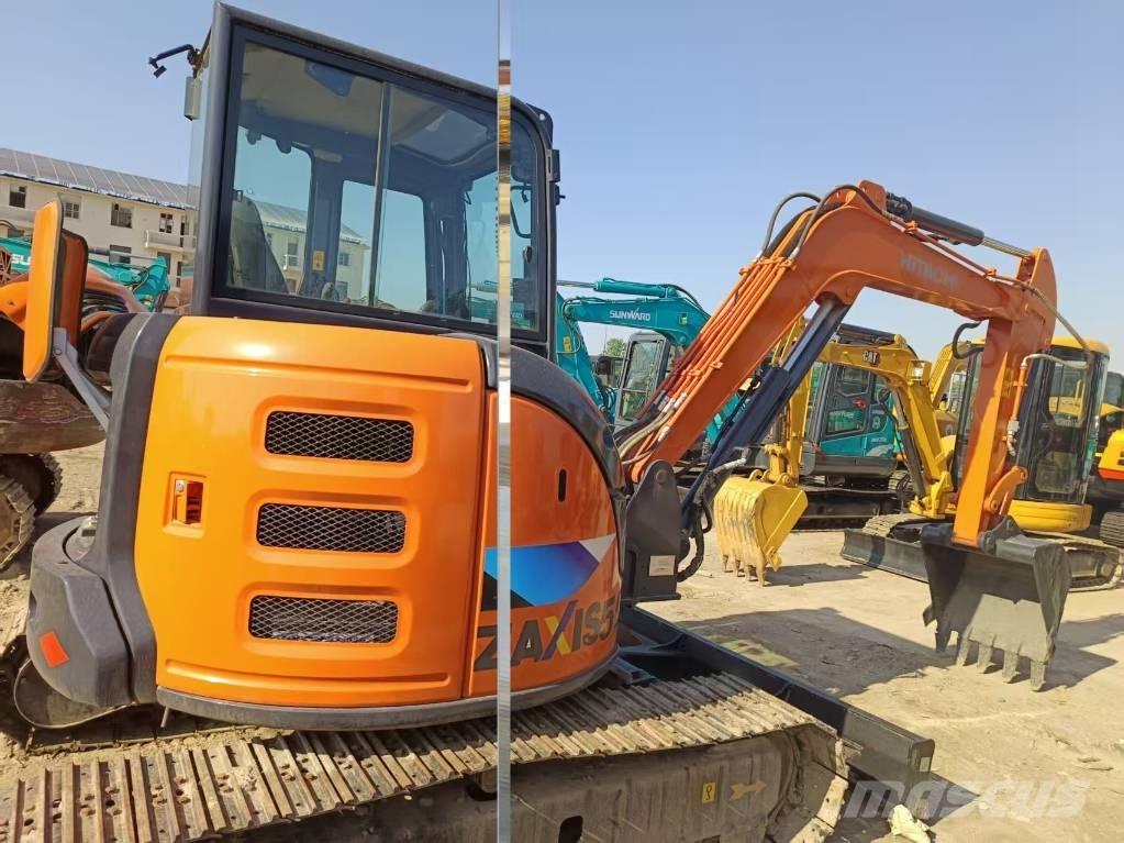 Hitachi ZX 55 Mini Escavadoras <7t