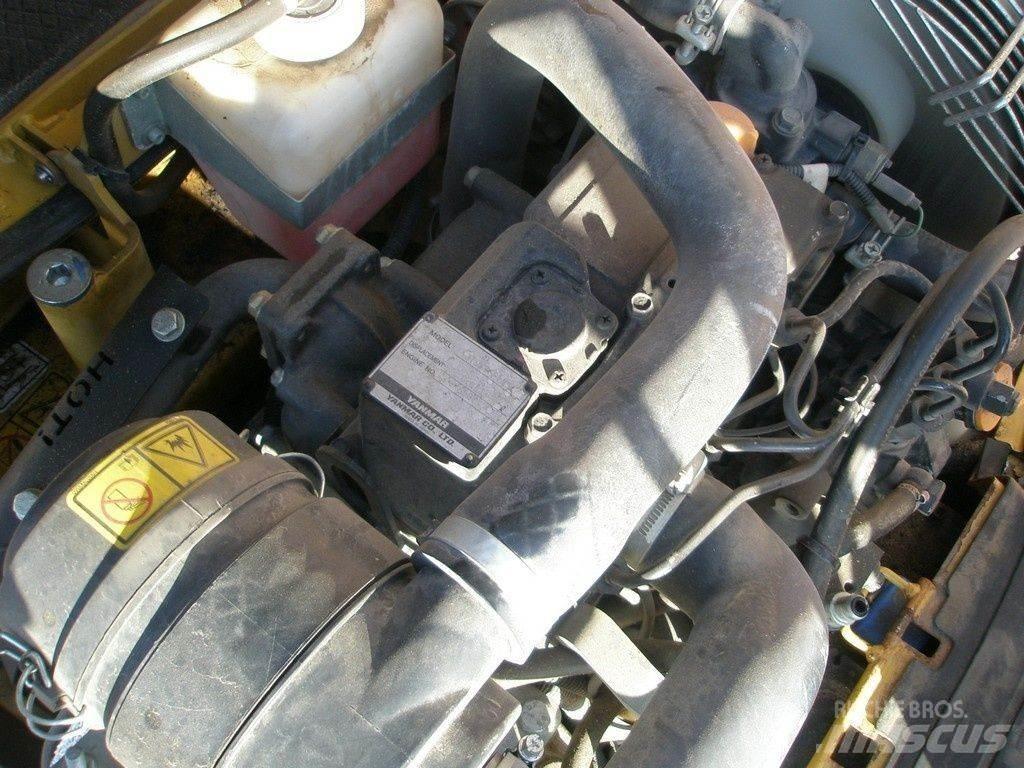 CAT 300.9 Mini Escavadoras <7t