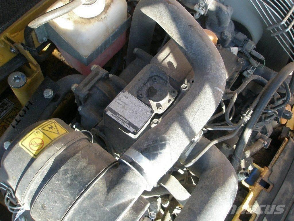 CAT 300.9 Mini Escavadoras <7t