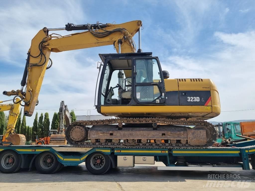 CAT 323 D L Escavadoras de rastos