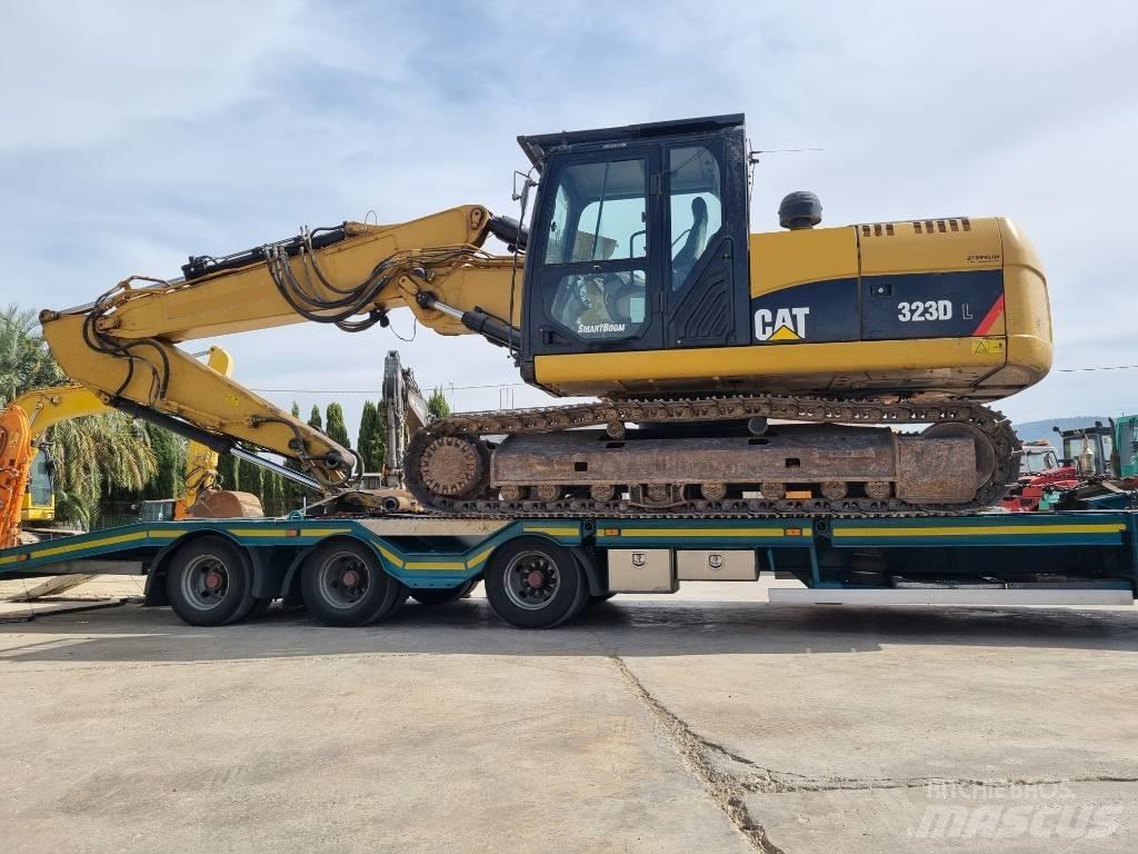 CAT 323 D L Escavadoras de rastos