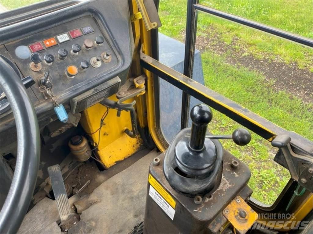 Hanomag 44D Pás carregadoras de rodas