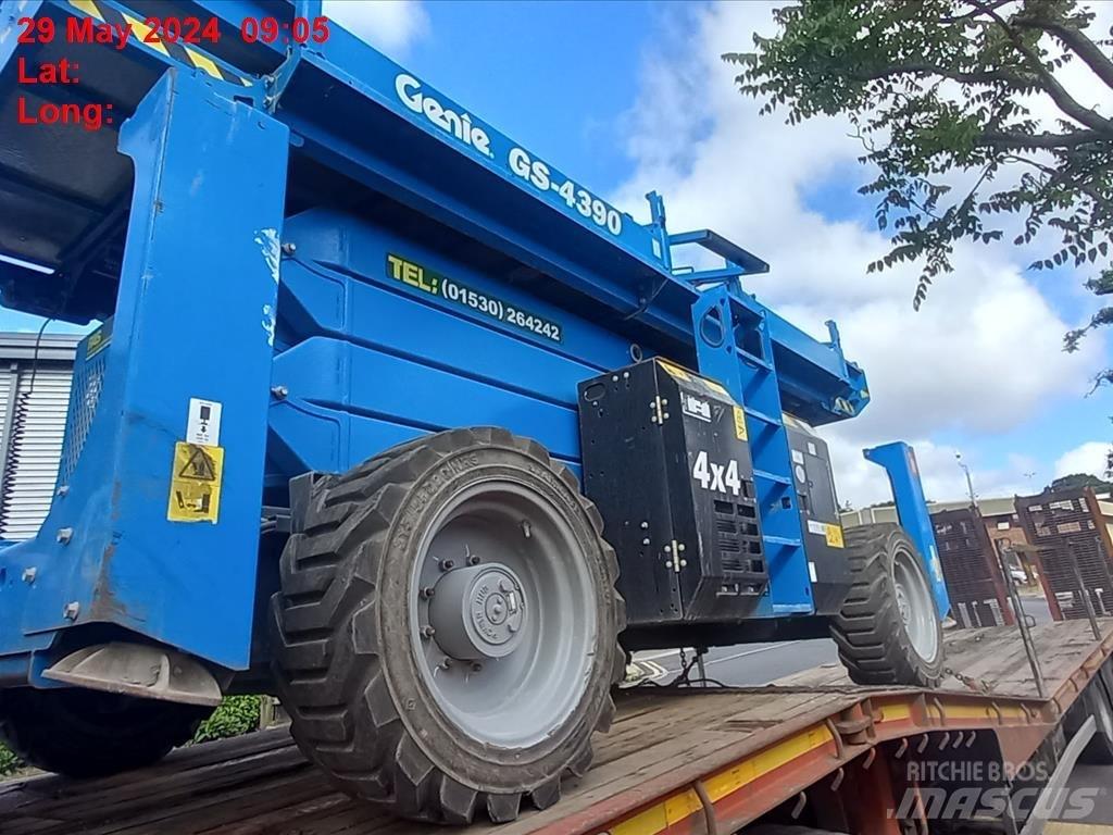Genie GS 4390 Elevadores de tesoura
