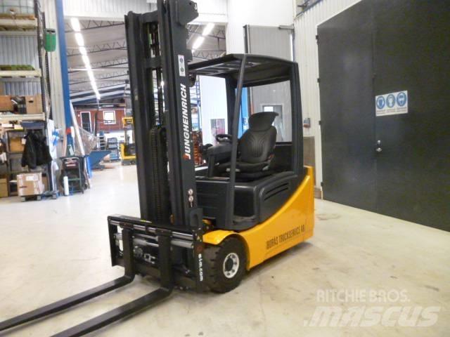 Jungheinrich EFG 216 Empilhadores eléctricos