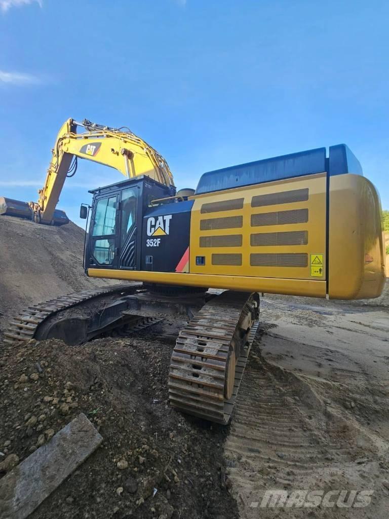 CAT 352 F Escavadoras de rastos