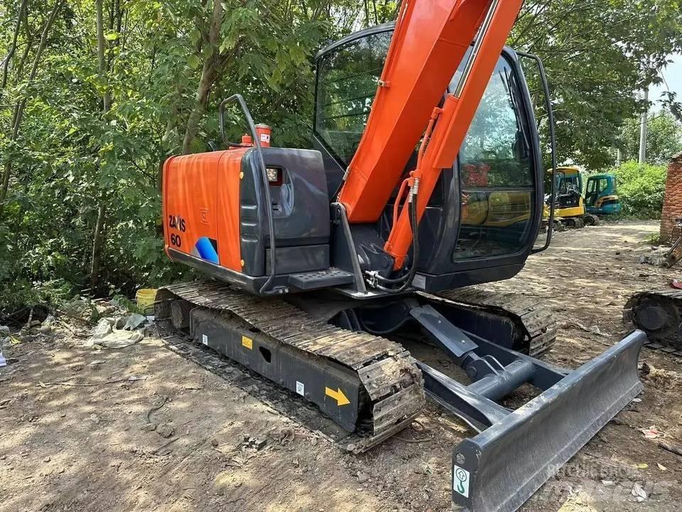 Hitachi ZX60 Mini Escavadoras <7t