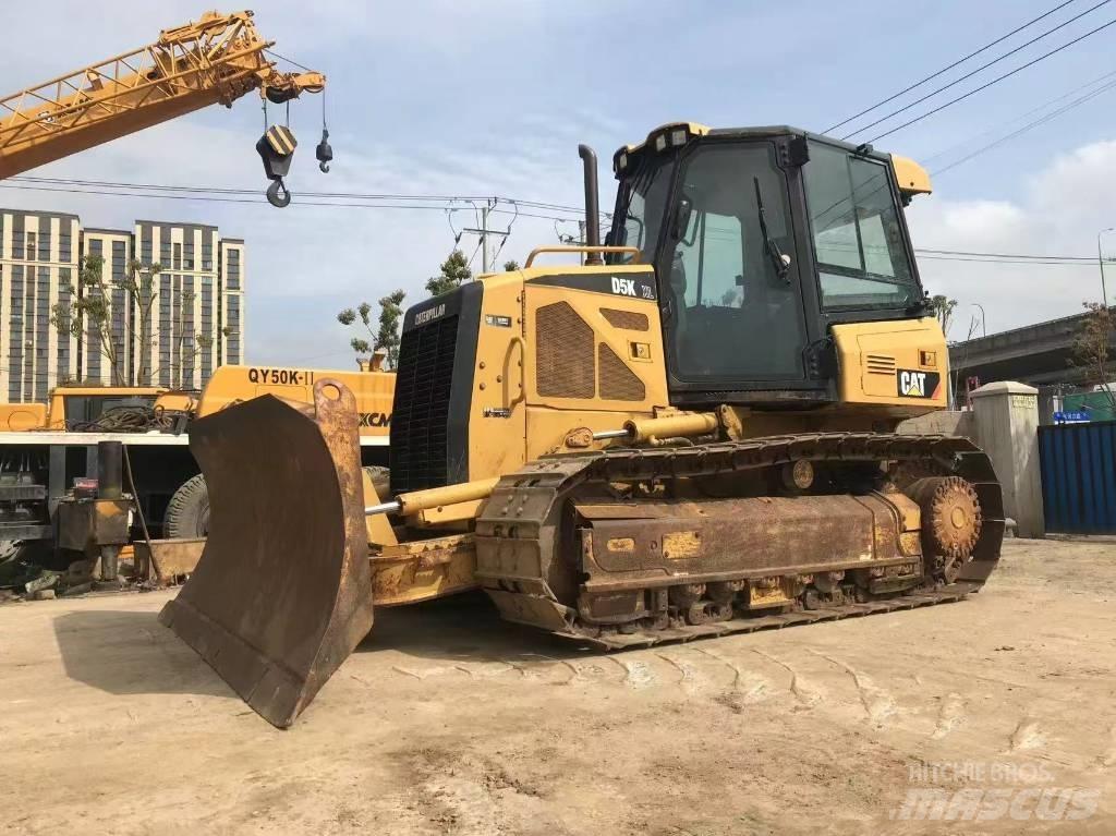 CAT D 5 K Dozers - Tratores rastos