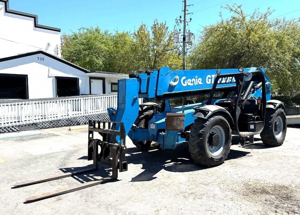 Genie GTH 1056 Manipuladores telescópicos