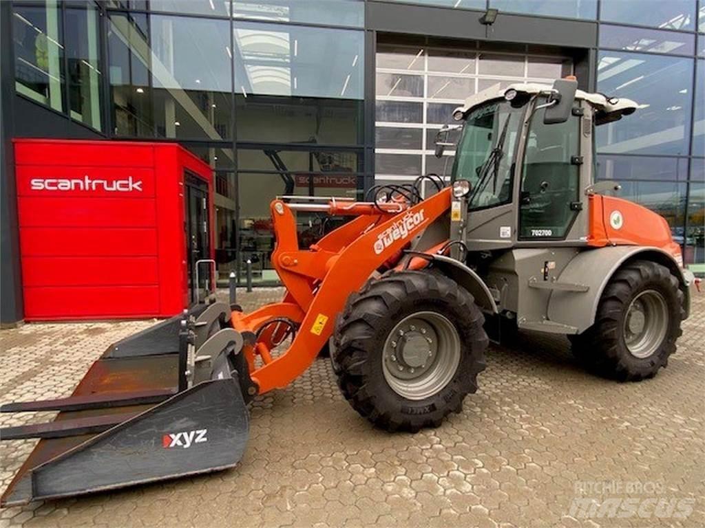 Weycor AR550 HS Carregadora multifunções