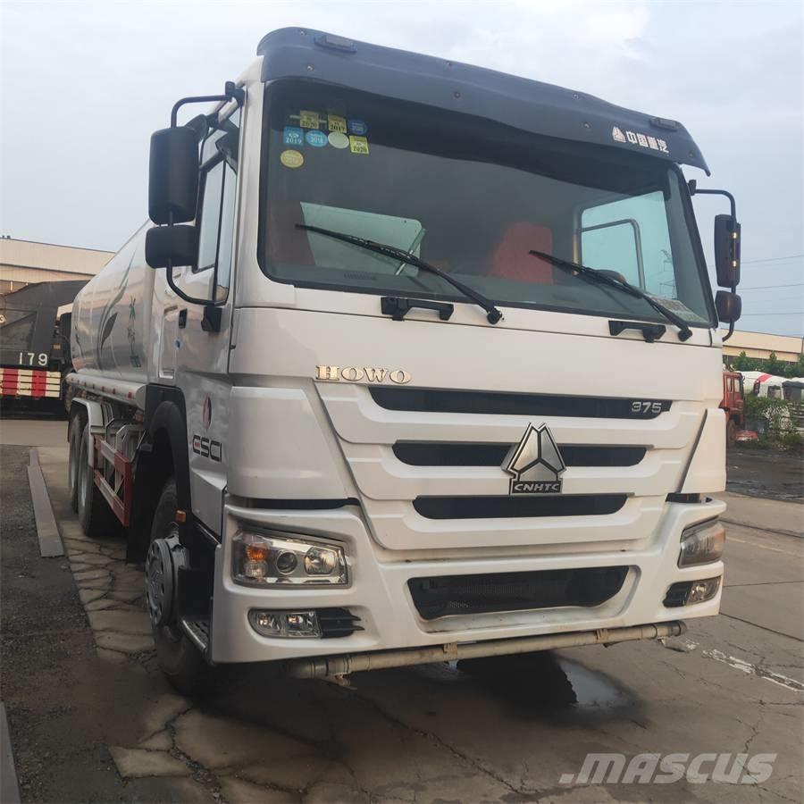 Howo 371 6x4 Auto-tanques