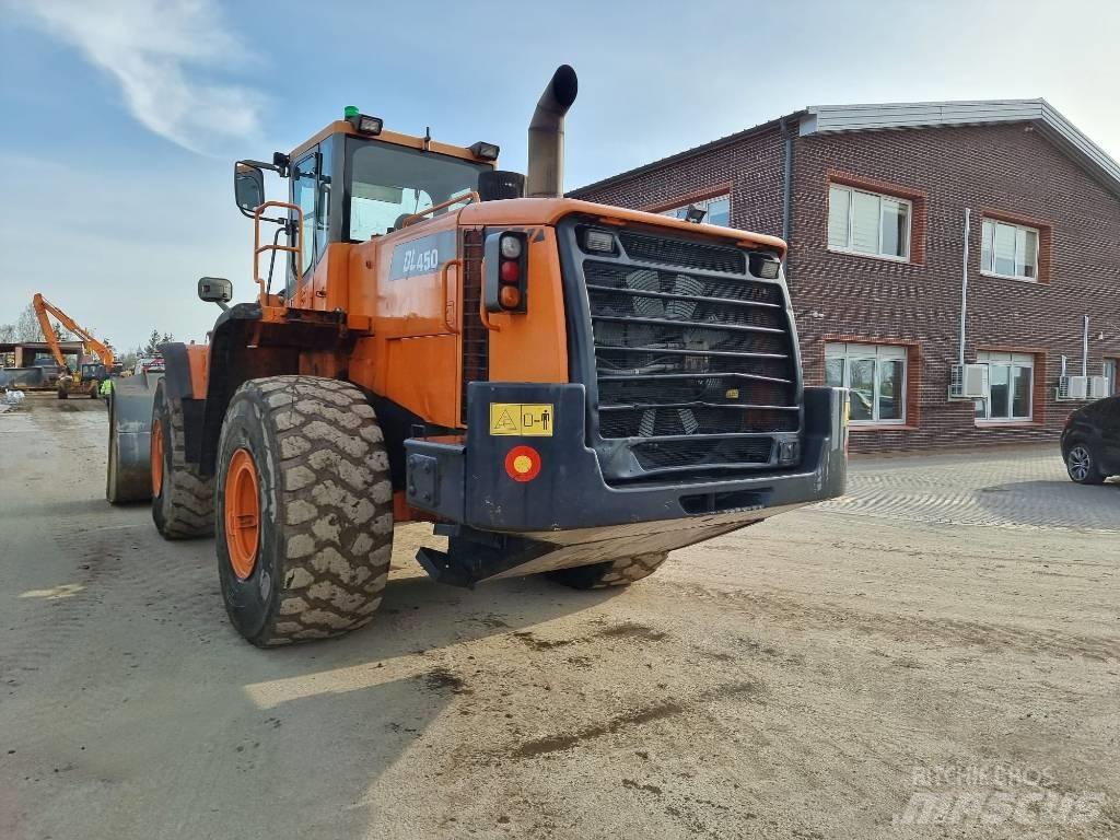 Doosan DL 450 Pás carregadoras de rodas