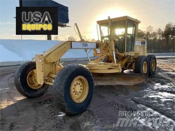 CAT 135H Motoniveladoras
