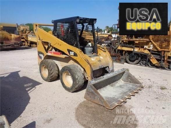 CAT 252B3 Carregadoras de direcção deslizante