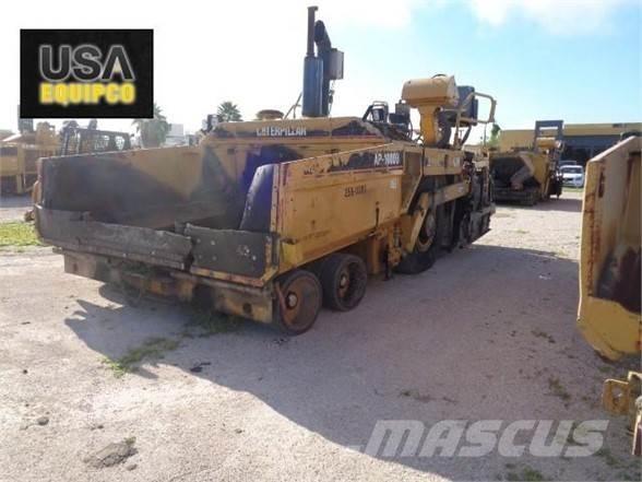 CAT AP-1000B Pavimentadoras de asfalto
