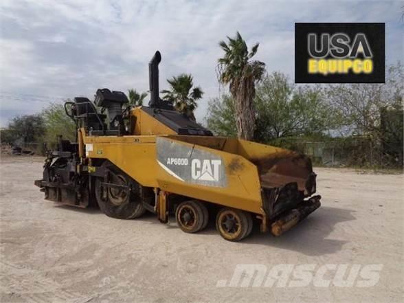 CAT AP-600D Pavimentadoras de asfalto