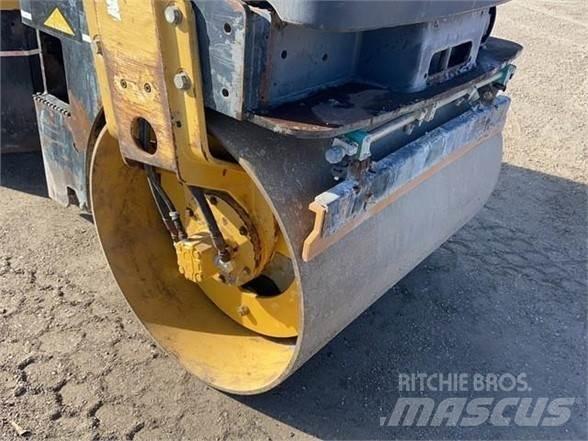 CAT CB-214E Cilindros Compactadores monocilíndricos