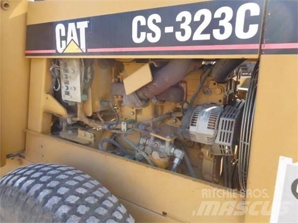 CAT CS-323C Cilindros Compactadores monocilíndricos