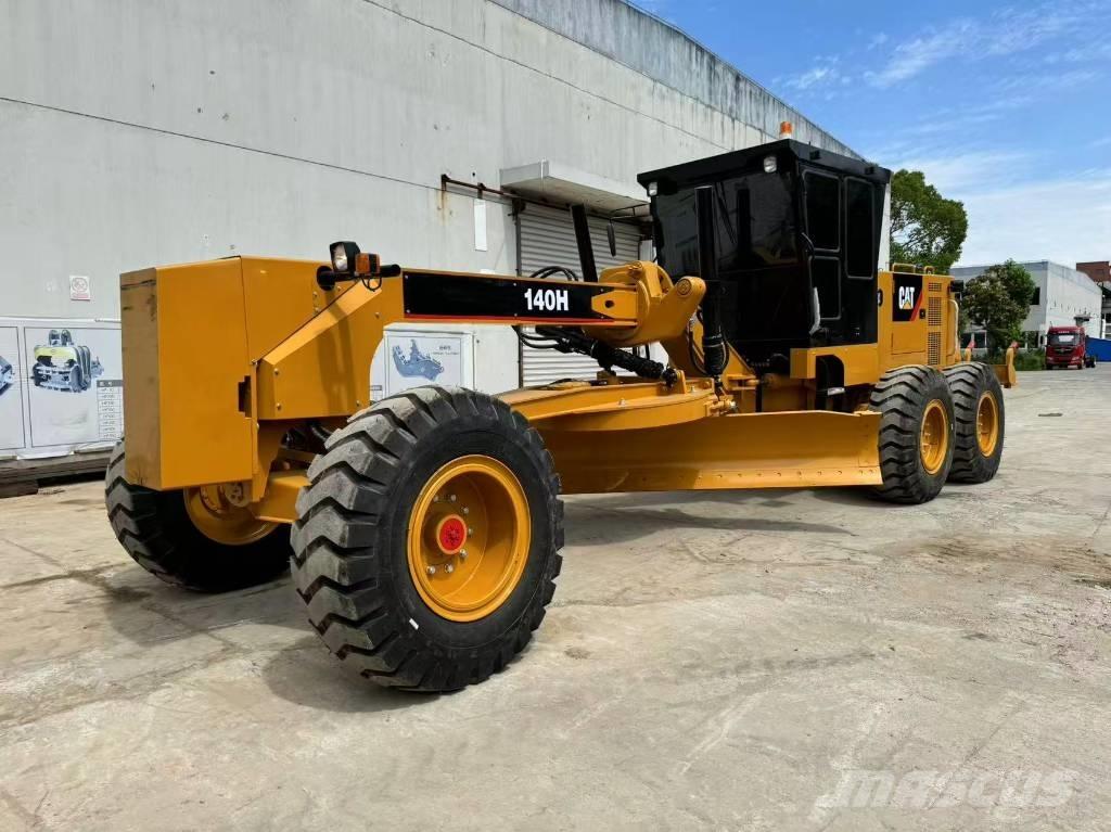 CAT 140H Motoniveladoras