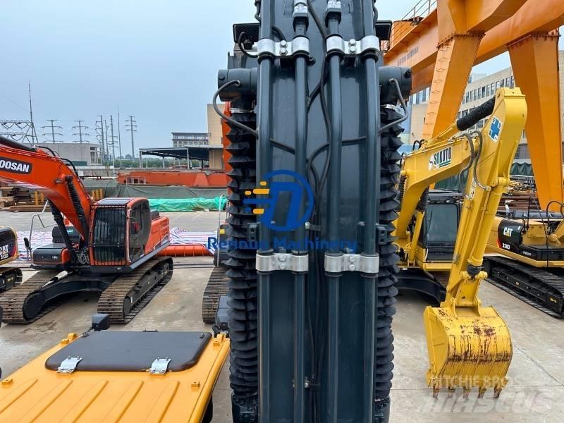 Hyundai R220LC-9S Escavadoras de rastos