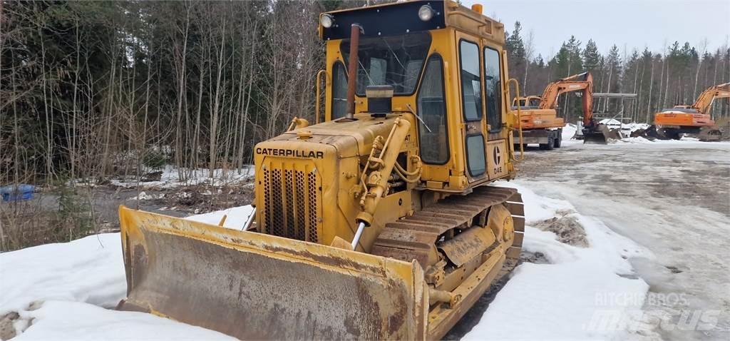 CAT D4E Dozers - Tratores rastos