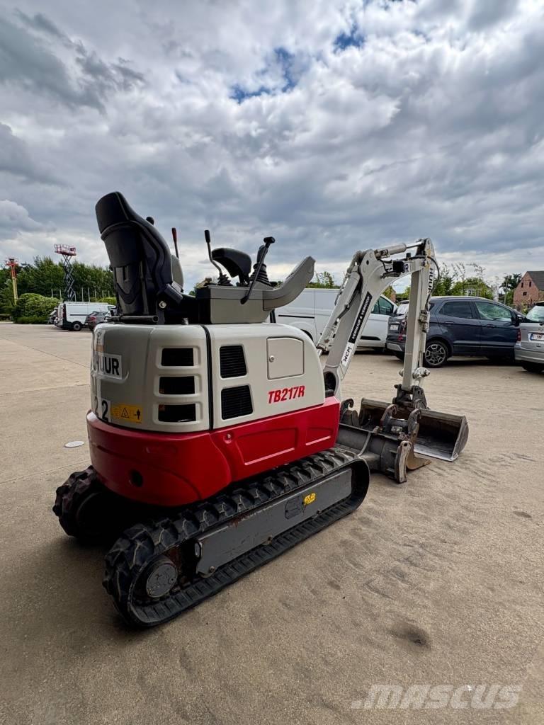 Takeuchi TB 217 R Mini Escavadoras <7t