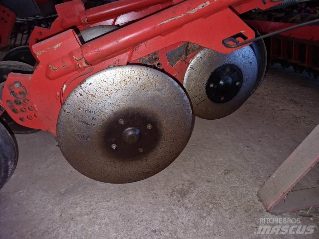 Kuhn HR4003D Perfuradoras combinadas