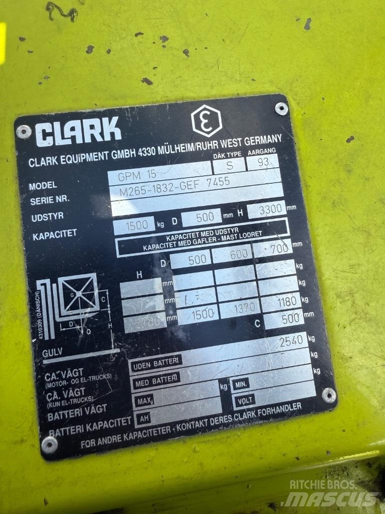Clark GCM15 Empilhadores a gás