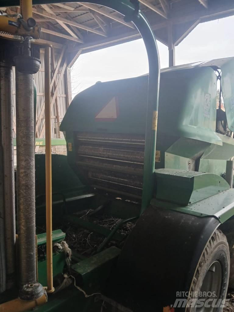 Agronic 1302R Enfardadeira de rolos