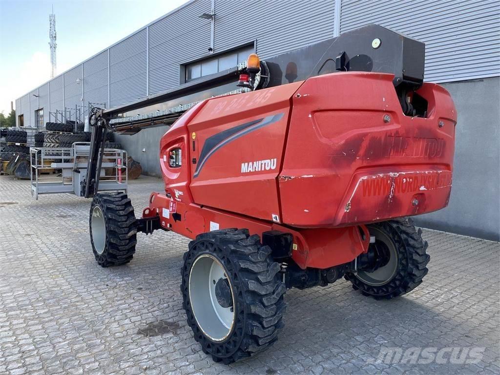 Manitou 200TJ+ Elevadores braços articulados