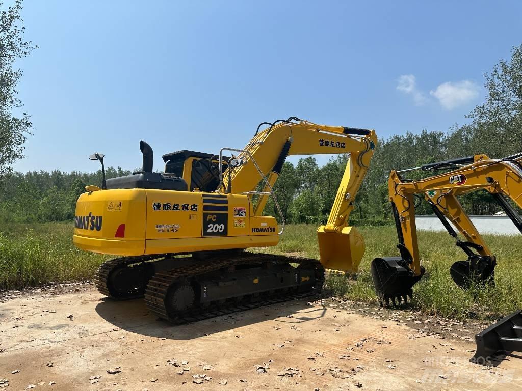 Komatsu PC200-8 Escavadoras de rastos