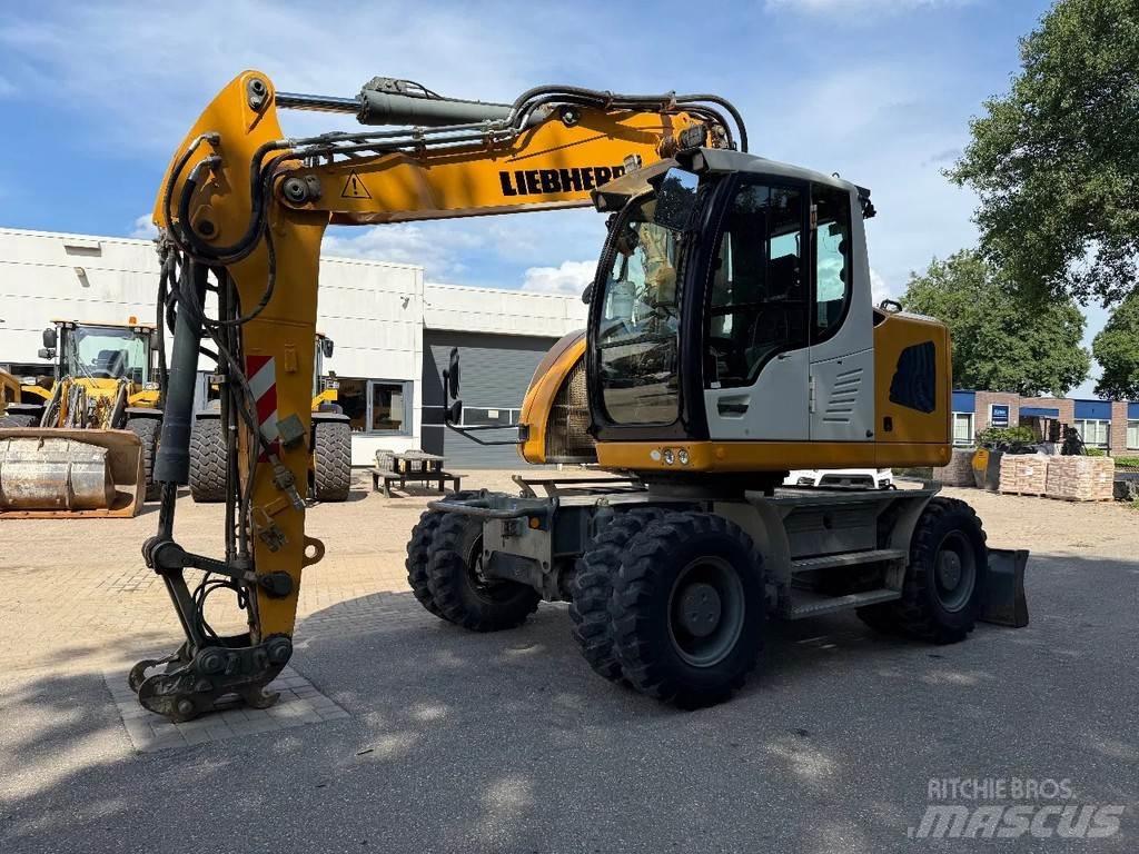Liebherr A918 Escavadoras de rodas
