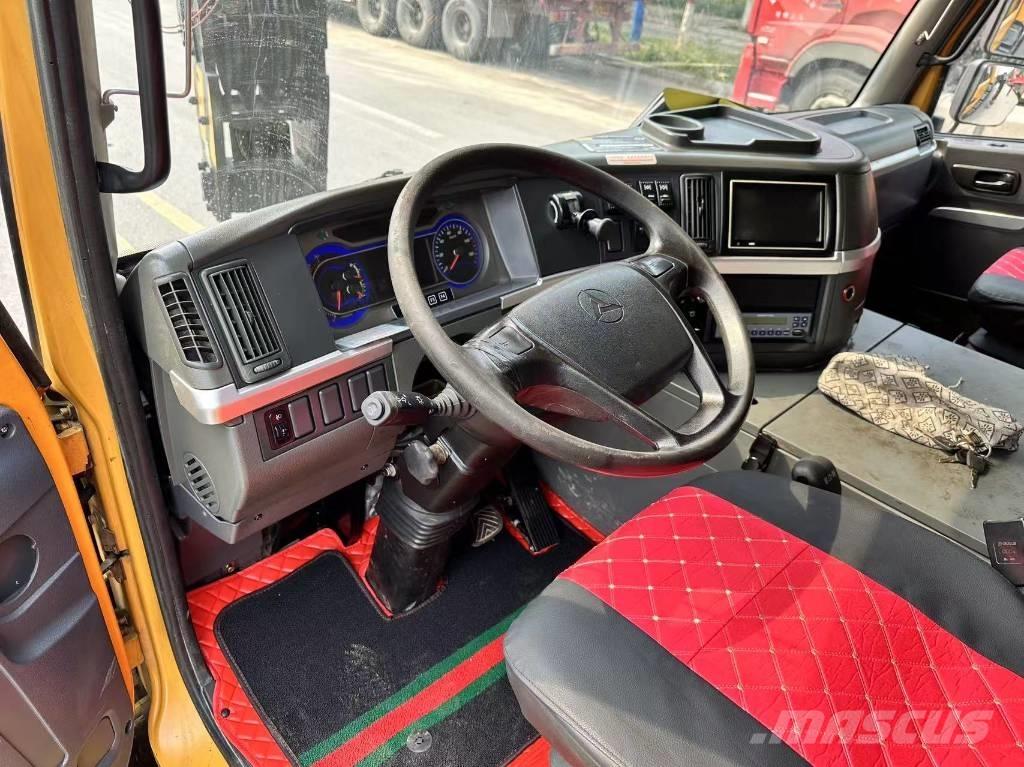 Sany STC1000T Gruas Todo terreno