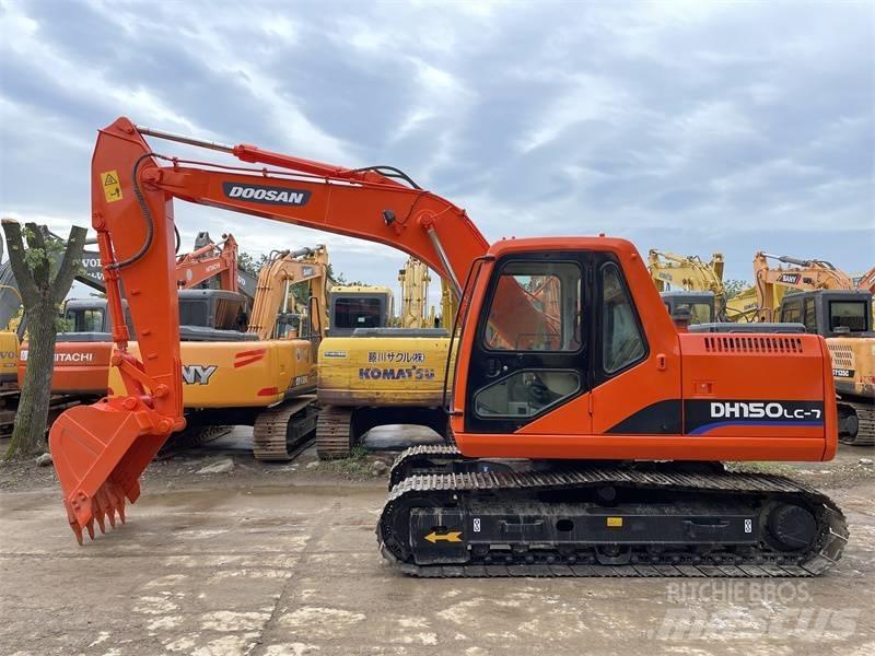 Doosan DH 150 Escavadoras de rastos