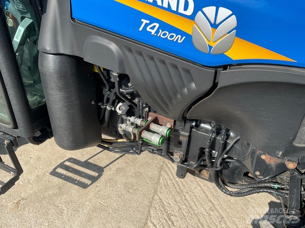 New Holland T 4.100 Tratores Agrícolas usados